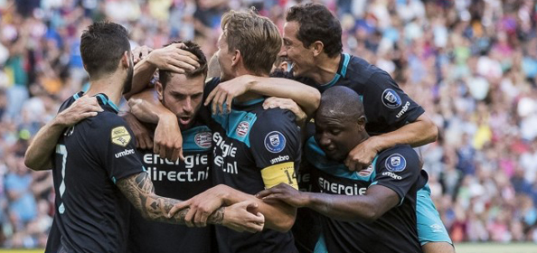 Foto: Basisspeler PSV wimpelt interesse af: “Tien jaar PSV, waarom niet?”