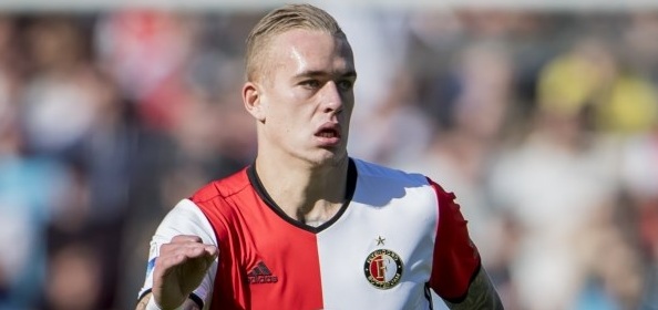 Foto: ‘Feyenoord buigt hoofd en zakt flink in transfersom Karsdorp’