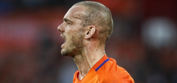 Foto: Opponent spreekt zich richting ‘Ajax’ uit over Sneijder-interesse