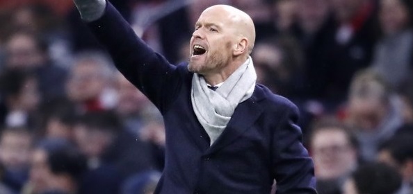 Foto: Twitteraars irriteren zich rot aan opvallend ritueel Ajax-coach Ten Hag