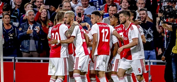 Foto: Ajax-fans zijn het zat: “Noem jezelf nooit meer Ajacied!”