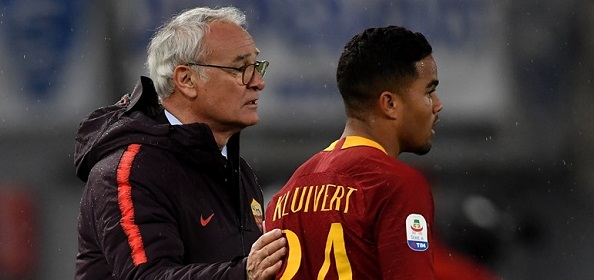 Foto: Roma-fans tweeten allemaal hetzelfde over Kluivert