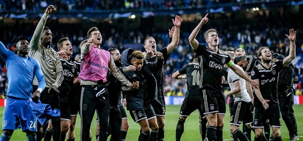 Foto: ‘Ajax voert deze week gesprekken over spectaculaire dubbeltransfer’