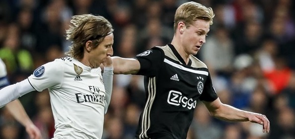Foto: VIDEO: Frenkie de Jong maakt twee Real-spelers belachelijk