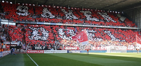 Foto: Bizar: Twente-fan raakt vinger kwijt na behaalde titel