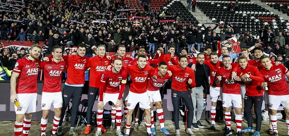 Foto: ‘Kamp AZ stoort zich mateloos aan rivaal Ajax’