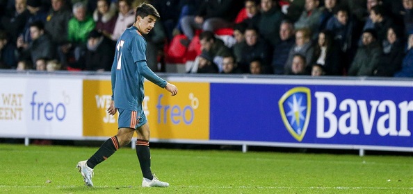 Foto: KNVB ‘spaart’ Ajacied ondanks rumoer na rode kaart
