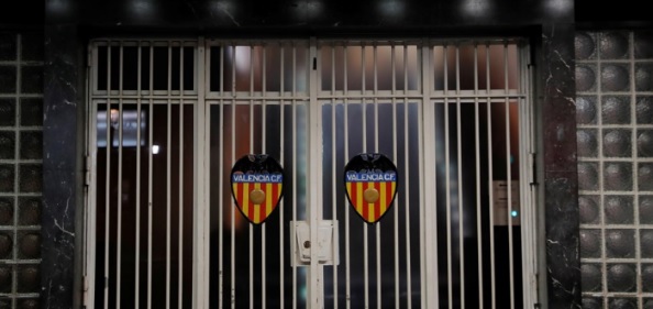 Foto: ? Enorme rellen tussen ultra’s Valencia en Barcelona: het lijkt wel oorlog