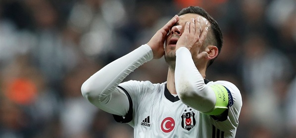 Foto: Oguzhan Özyakup reageert voor het eerst op Feyenoord-geruchten