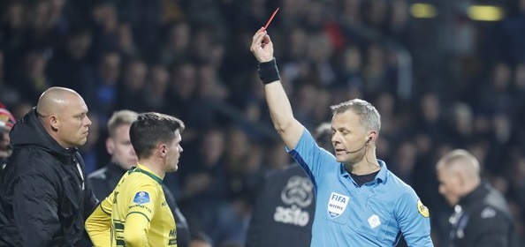 Foto: Rode kaart en gemiste strafschop worden Fortuna fataal in Almelo