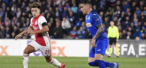 Foto: Kleine meevaller voor Ajax: Martínez ontloopt schorsing