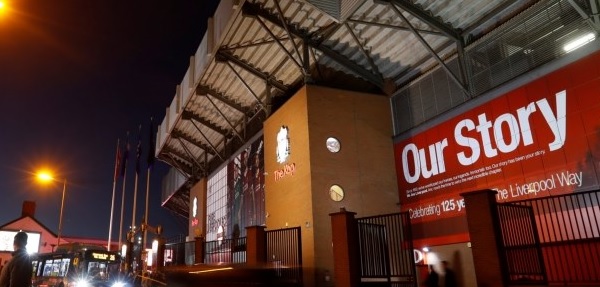 Foto: Crisis raakt Liverpool: Anfield-plan loopt vertraging op