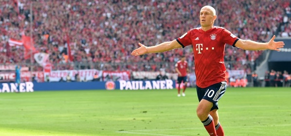 Foto: Fans gaan he-le-maal los over ‘Robben-terugkeer’