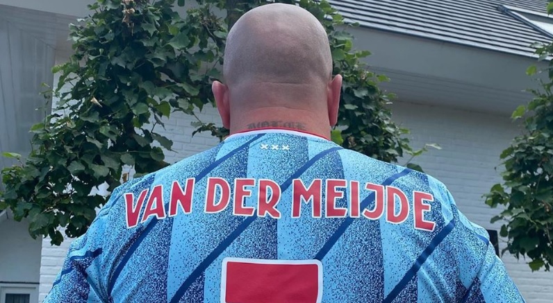 Foto: ? Van der Meijde dolt na Robben-comeback: ‘En ik keer terug bij Ajax’