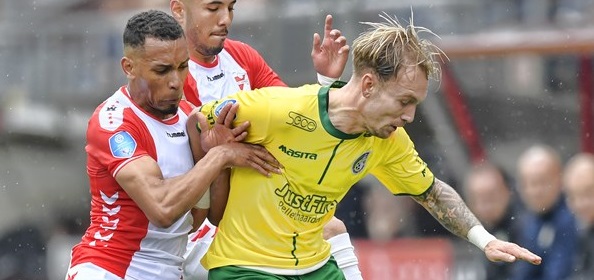 Foto: Groningen-fans gaan los op ‘Feyenoord-transfer’ Diemers