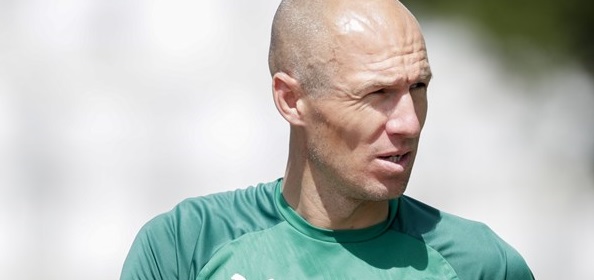 Foto: Robben in voorlopige wedstrijdselectie Groningen, Buijs blijft voorzichtig