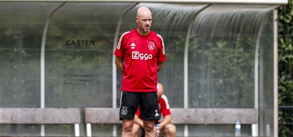 Foto: Ten Hag wijst naar PSV en stelt Ajax-doelstelling vast