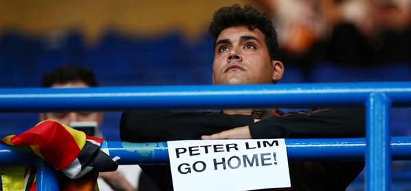 Foto: Peter Lim slaat terug naar Valencia-fans: “Alleen idioten”