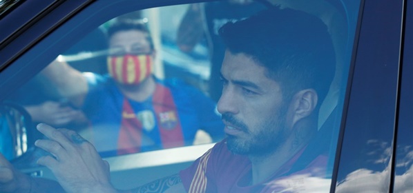 Foto: ? Suárez verlaat in tranen voor de laatste keer Barça-complex
