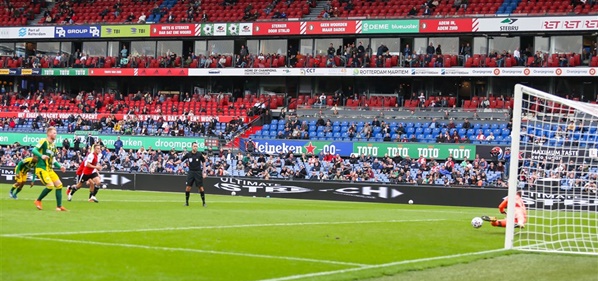 Foto: Ajax en Feyenoord geven supporters complimenten