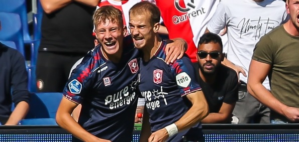 Foto: Jubelstemming bij FC Twente: “Een punt in De Kuip is lekker”