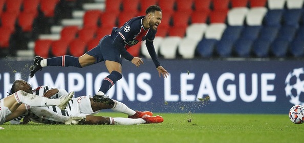Foto: Woeste Neymar bekvecht met McTominay tijdens Champions League-kraker