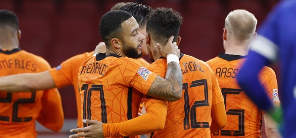 Foto: Nederlands elftal krijgt oplossing binnen handbereik