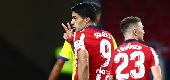 Foto: Suárez schiet Atléti in allerlaatste minuut terug aan kop