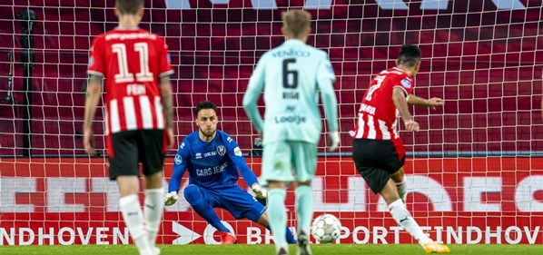 Foto: KNVB reageert op discutabele PSV-strafschop
