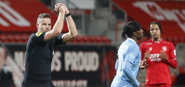 Foto: Van Boekel door het stof na Twente-PSV: “Heb ik gemist”