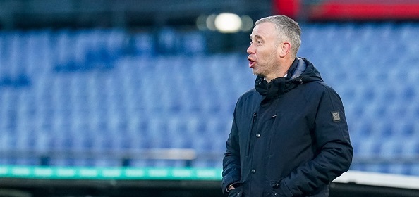 Foto: Utrecht-coach woest op eigen speler: “Hem ook gezegd”