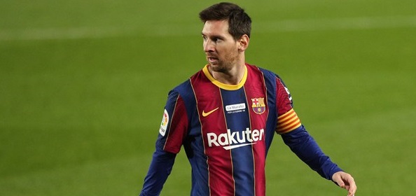 Foto: Messi ramt door De Jong versierde, en Kuipers gegeven pingel binnen (?)