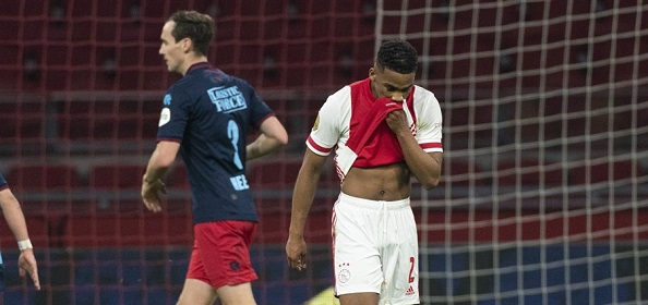 Foto: De spanning is terug in JC ArenA: eigen goal Timber helpt PSV  (?)