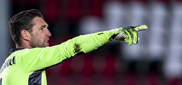 Foto: Stekelenburg probeerde Ajax-transfer te blokkeren: ‘Hij luistert niet’