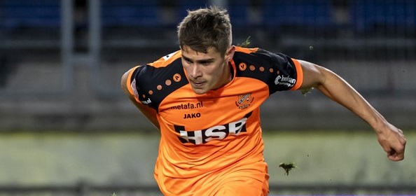 Foto: Van de Ven spant arbitragezaak aan tegen FC Volendam: ‘Hij slaapt en eet niet’