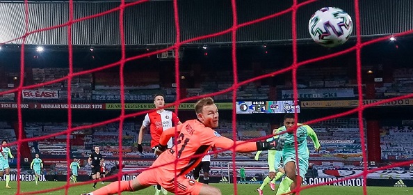 Foto: AZ-ster onzeker richting Feyenoord na ‘optater voor zijn lichaam’