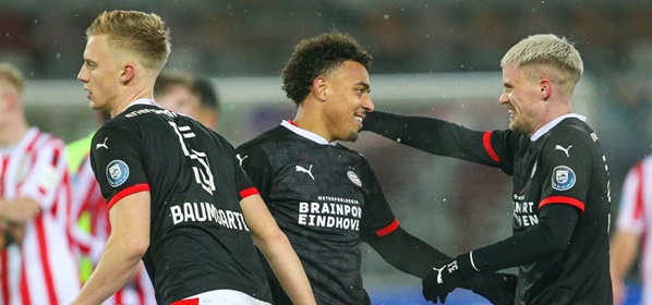 Foto: Gigantische transferblunder PSV: ‘Rot op!’