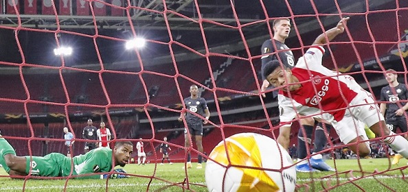 Foto: Volop woede na Ajax – Lille: “UEFA Mafia”