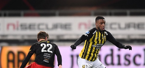Foto: Vitesse is ondanks bizarre VAR-momenten eerste halve finalist