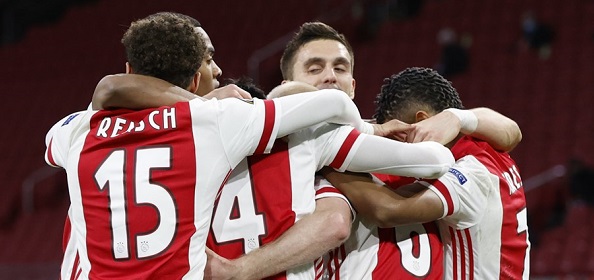 Foto: ‘Ajax slaat toe bij ploeggenoot Huntelaar bij degradatie’