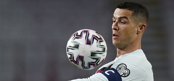 Foto: ‘Ronaldo wilde aanvoerdersband in gezicht Makkelie gooien’