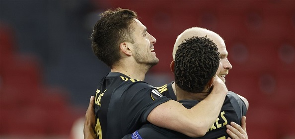 Foto: ‘Ajax wijst basisspelers voor uitverkoop aan’