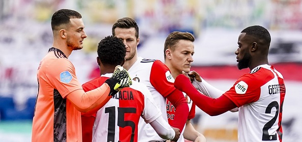 Foto: ‘Advocaat maakt Feyenoorder helemaal kapot’