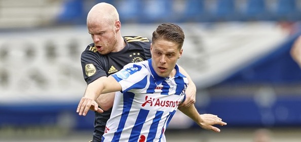 Foto: Veerman treurt na: “Een beetje veel voor Ajax”