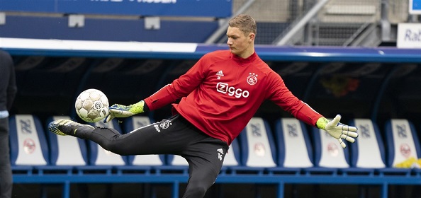 Foto: Late wissel: Scherpen maakt Eredivisie-debuut bij Ajax