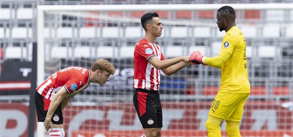 Foto: Krankzinnig moment bij PSV-PEC: “Matchfixing?”