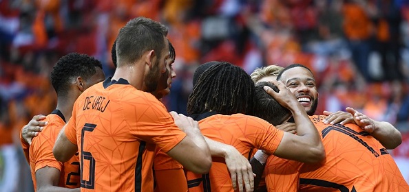 Foto: Buitenlandse media over Oranje: “Kanonnenvoer”