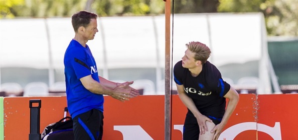 Foto: De Boer over Eriksen: “Iedereen was in shock”