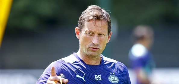 Foto: Schmidt spreekt zich uit over selectie PSV