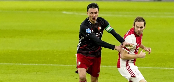 Foto: Ajax dankt Feyenoord-prutser: ‘Álles verkeerd gedaan’